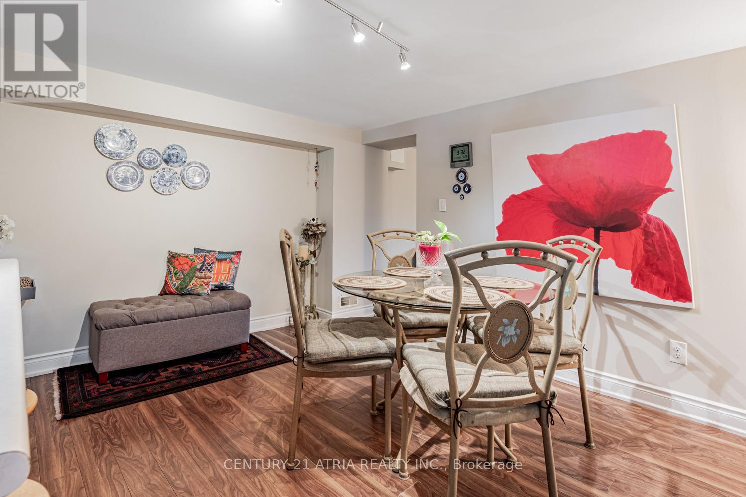 460 Balkan Road, Richmond Hill, Ontario  L4C 2P3 - Photo 23 - N12265771