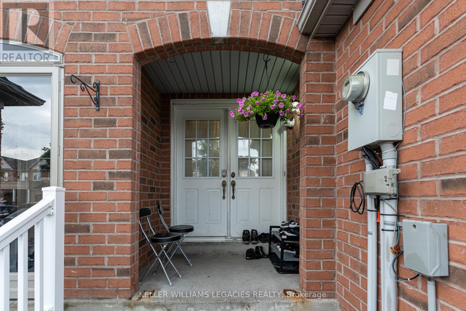 Property at 118 GUINEVERE ROAD image 3