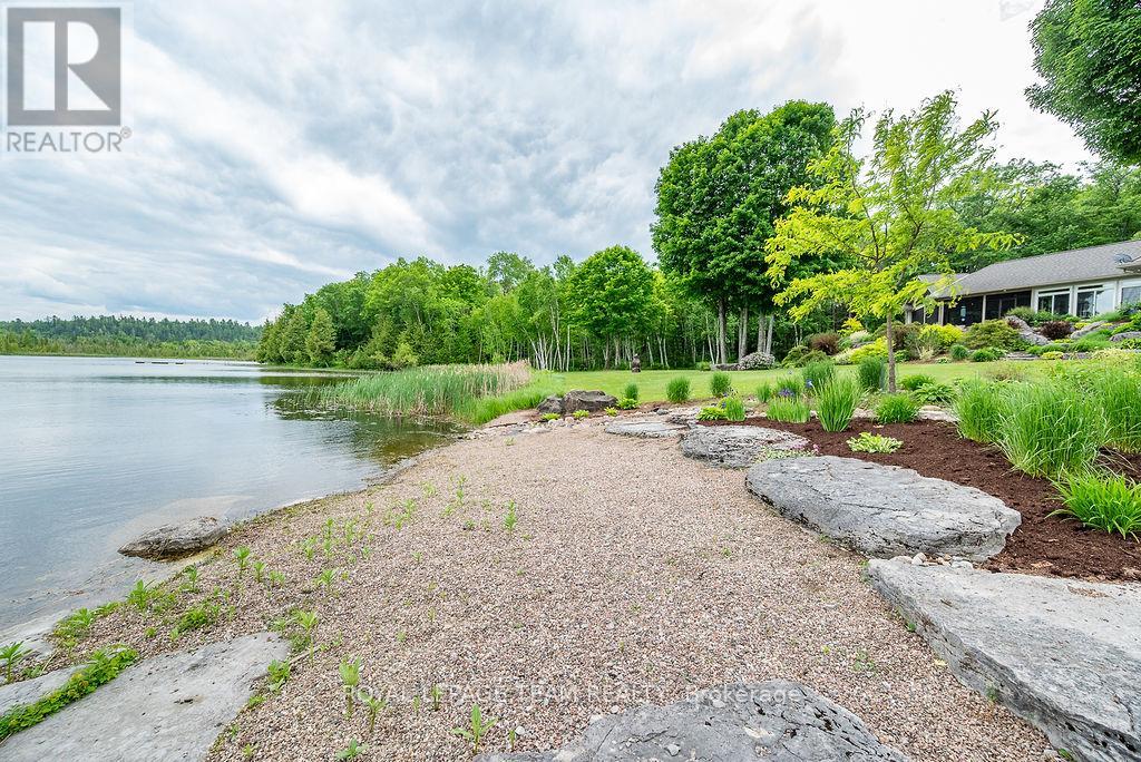 2741 Foymount Road, Bonnechere Valley, Ontario  K0J 1T0 - Photo 39 - X12265804