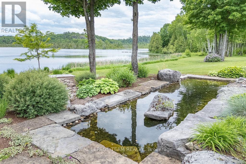 2741 Foymount Road, Bonnechere Valley, Ontario  K0J 1T0 - Photo 46 - X12265804