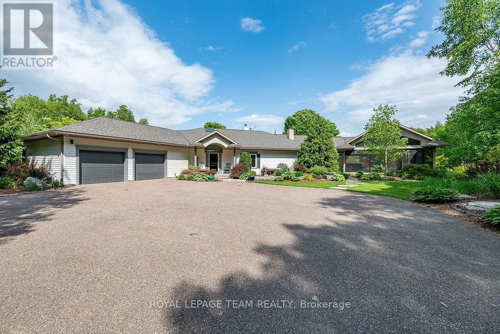 2741 Foymount Road, Bonnechere Valley, Ontario  K0J 1T0 - Photo 49 - X12265804