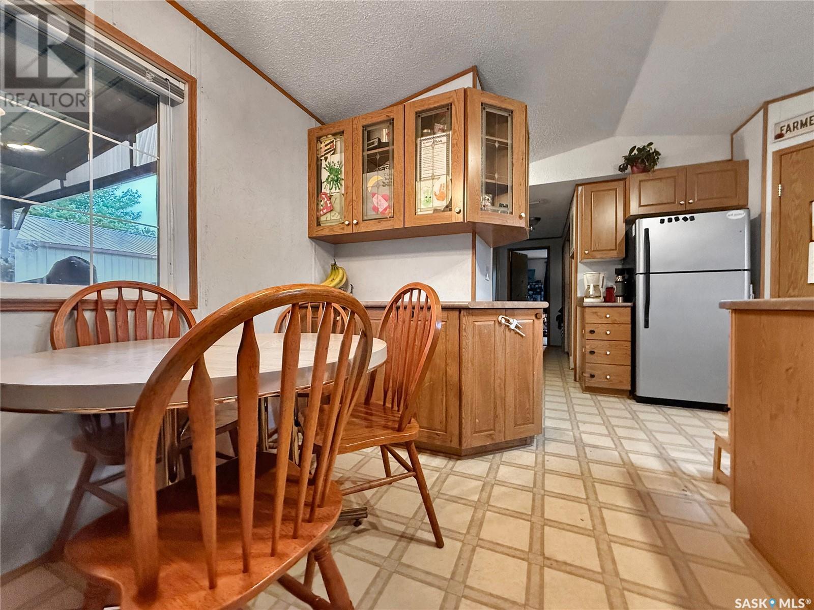 221 Turbantia Street, Esterhazy, Saskatchewan  S0A 0X0 - Photo 5 - SK008796