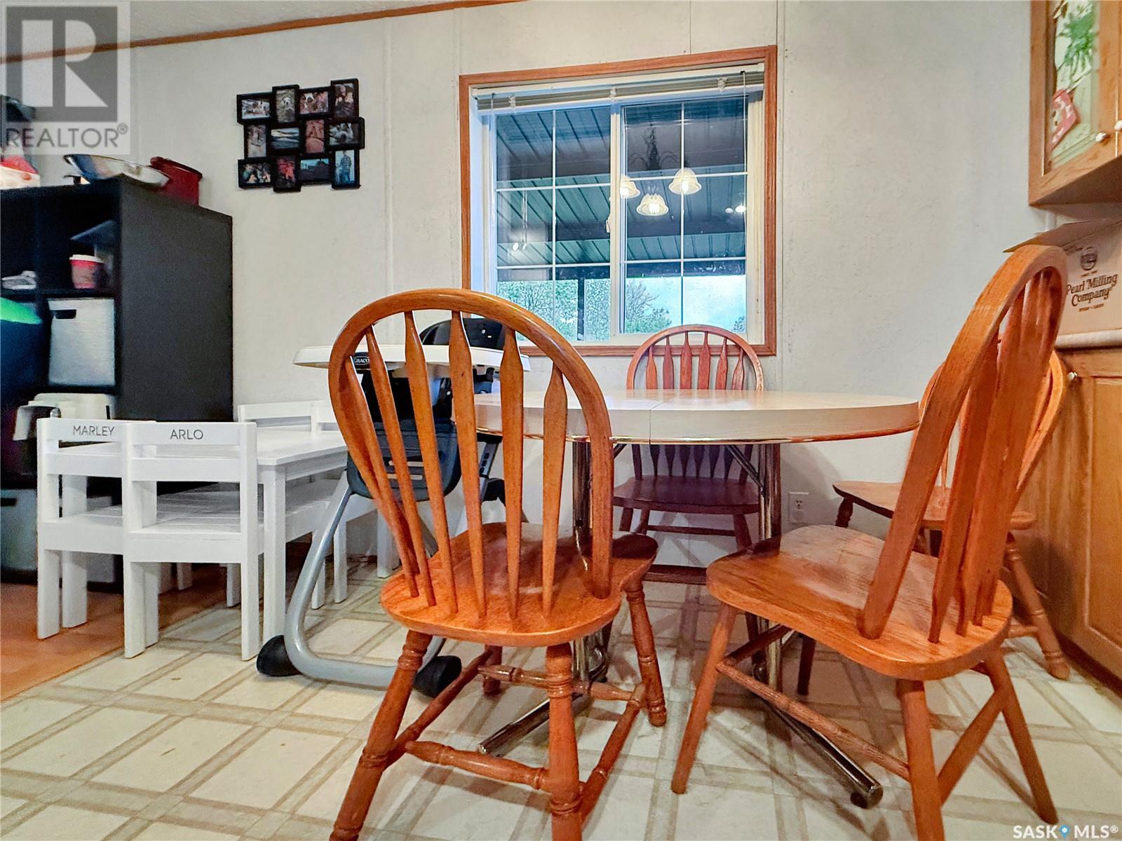 221 Turbantia Street, Esterhazy, Saskatchewan  S0A 0X0 - Photo 8 - SK008796