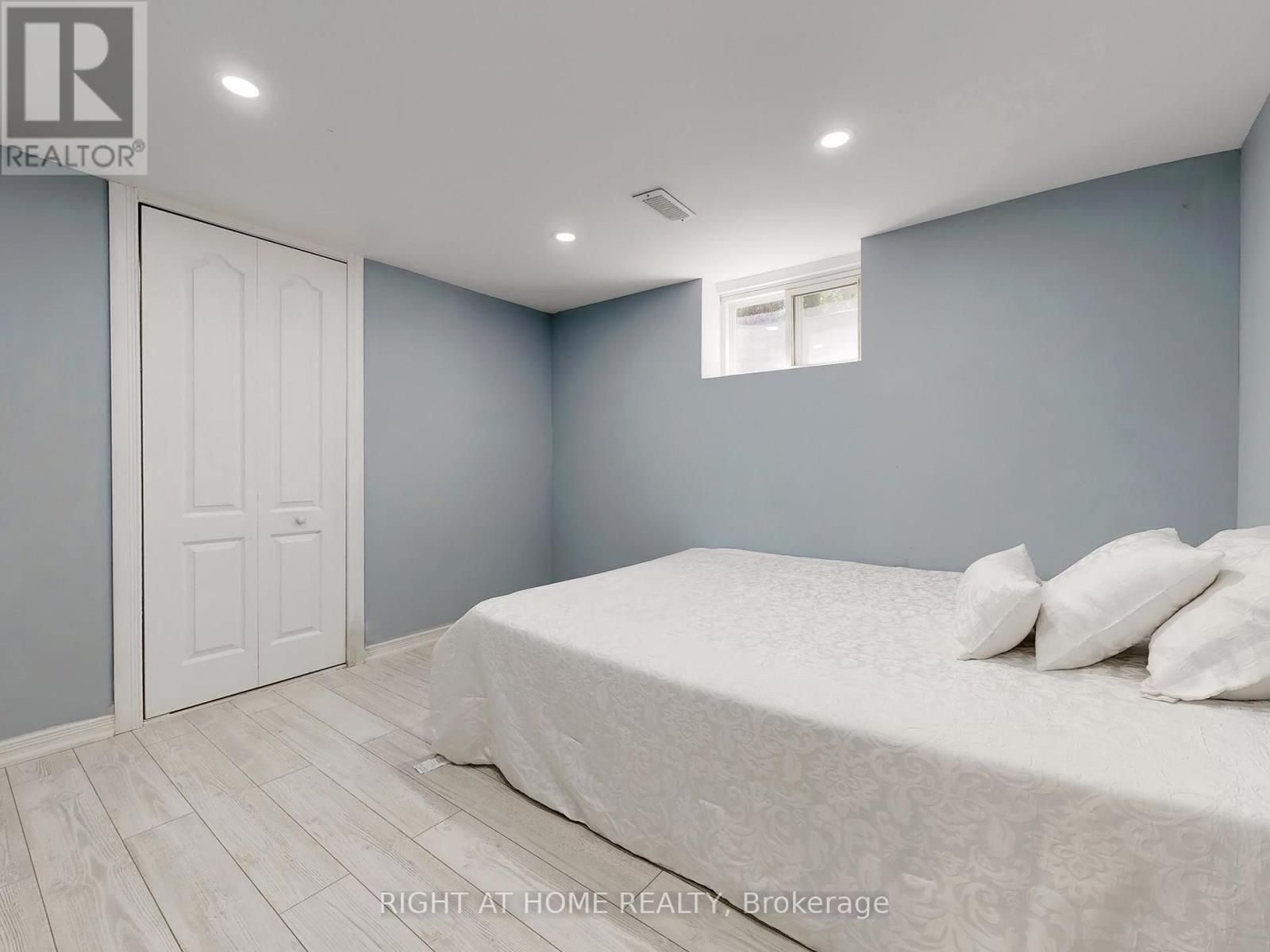 174 Langstaff Road, Richmond Hill, Ontario  L4C 6N4 - Photo 34 - N12265807
