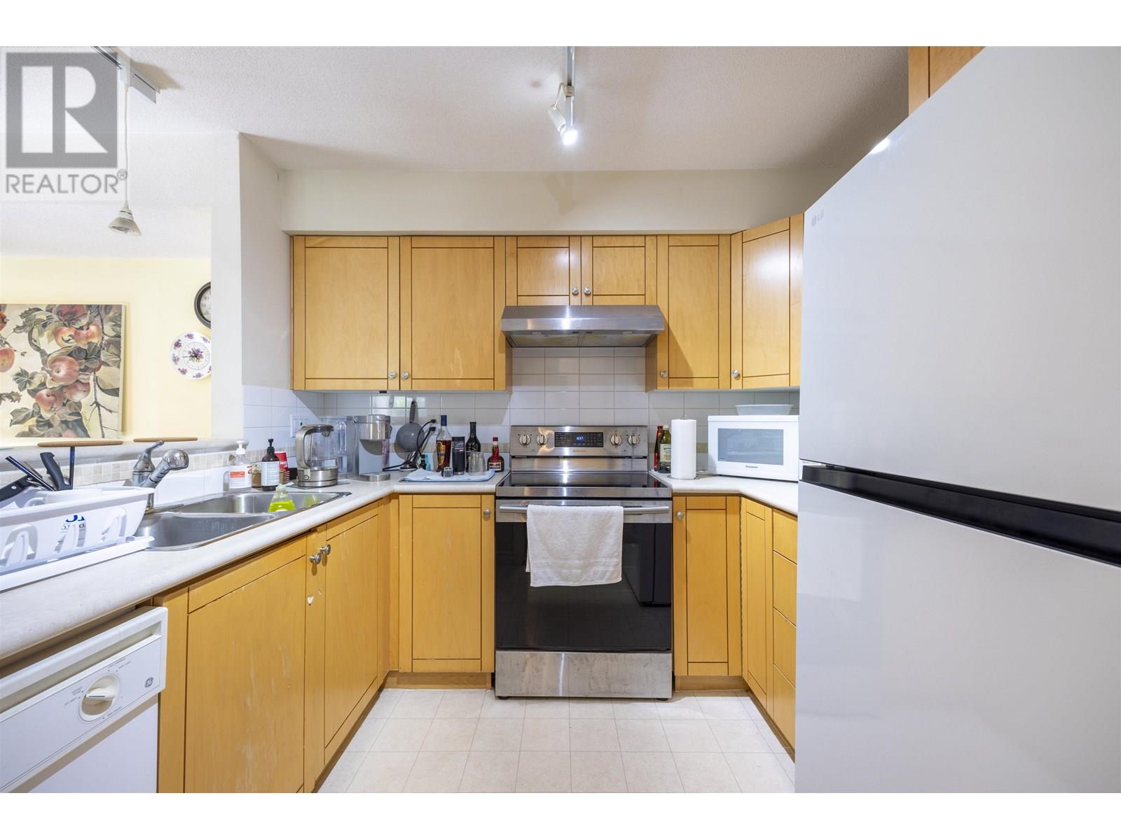 30 7128 Stride Avenue, Burnaby, British Columbia  V3N 1T5 - Photo 7 - R3018360