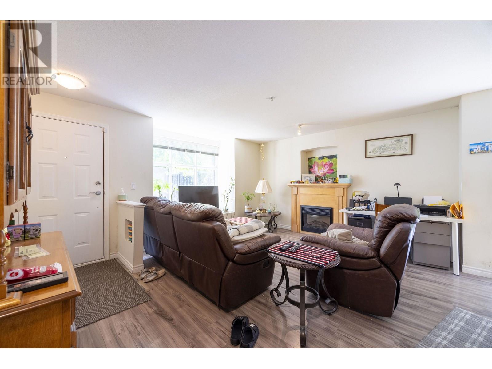 30 7128 Stride Avenue, Burnaby, British Columbia  V3N 1T5 - Photo 3 - R3018360