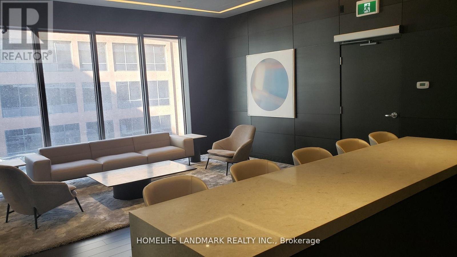 3304 - 2221 Yonge Street, Toronto, Ontario  M4S 2B4 - Photo 35 - C12265836