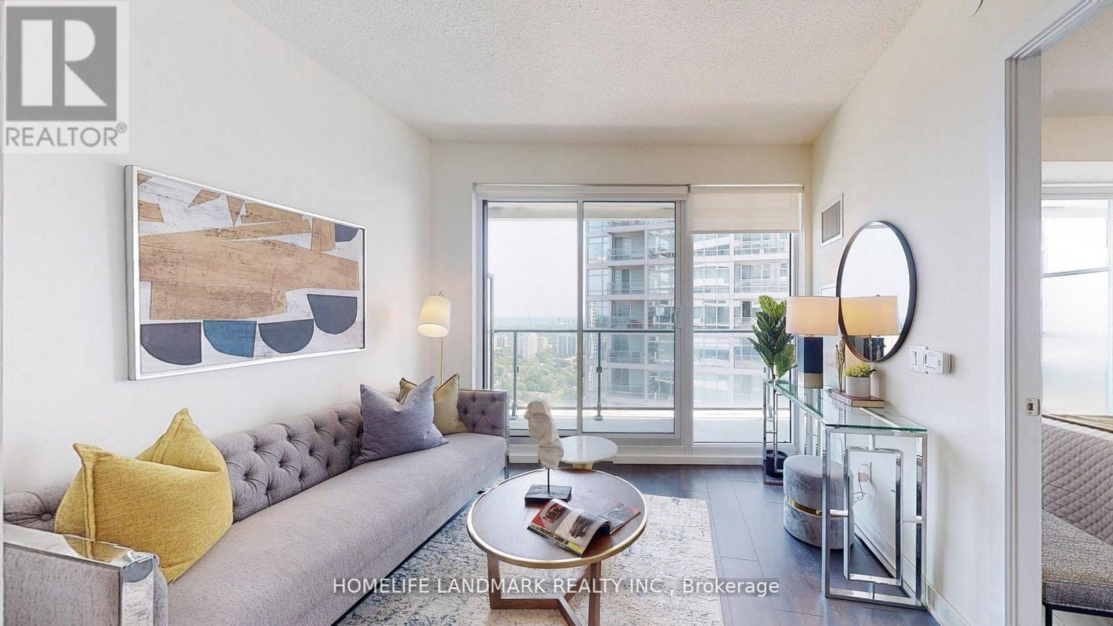 3304 - 2221 Yonge Street, Toronto, Ontario  M4S 2B4 - Photo 4 - C12265836