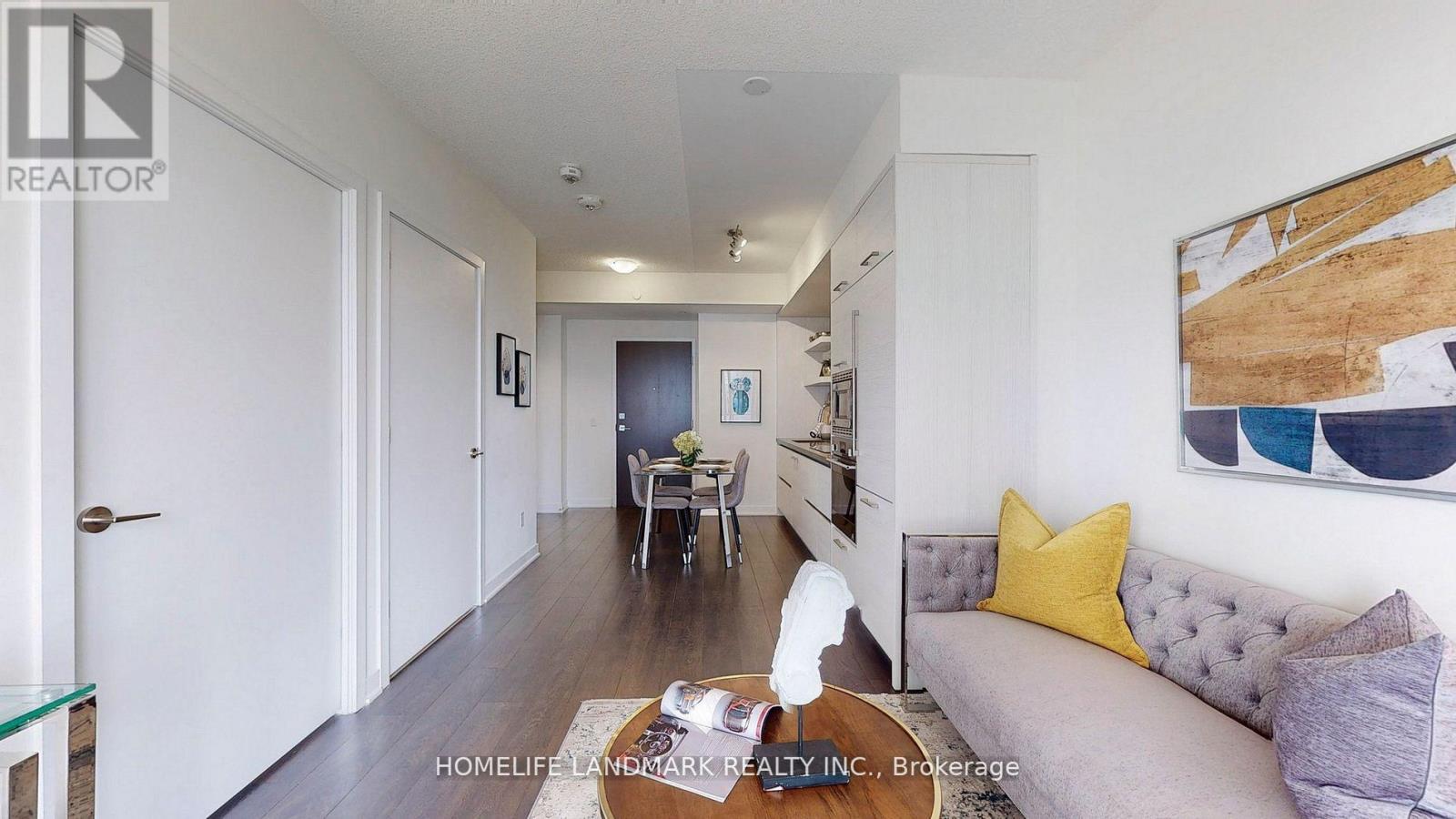 3304 - 2221 Yonge Street, Toronto, Ontario  M4S 2B4 - Photo 7 - C12265836