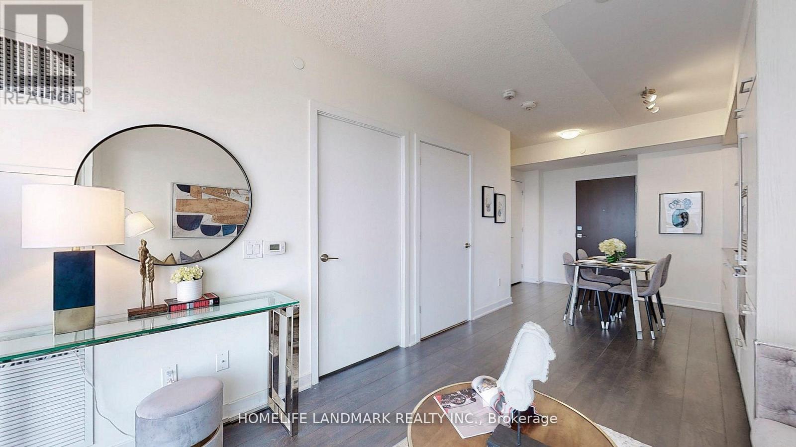 3304 - 2221 Yonge Street, Toronto, Ontario  M4S 2B4 - Photo 8 - C12265836