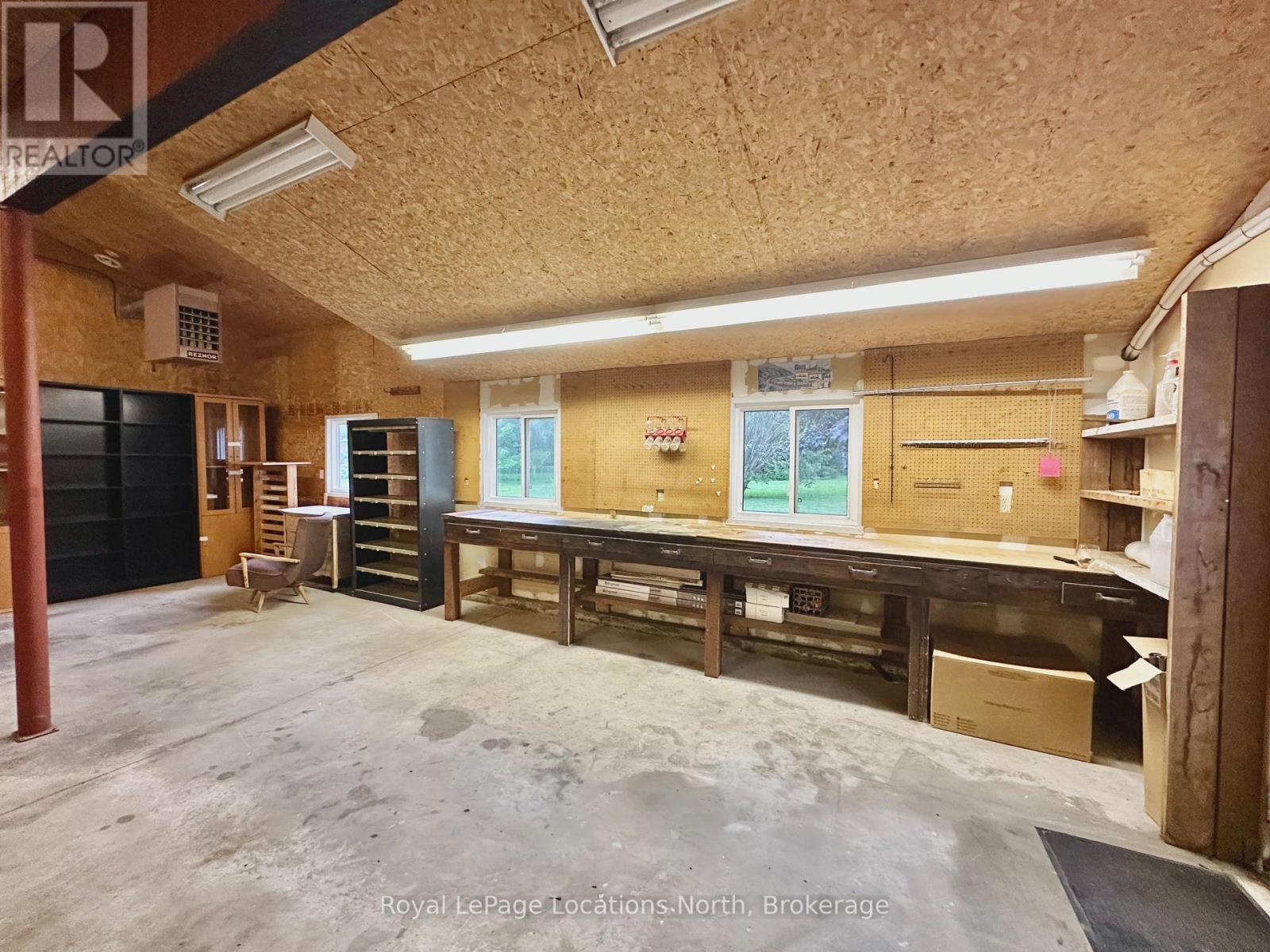 195 Aiken Street, Meaford, Ontario  N4L 1B3 - Photo 35 - X12251479
