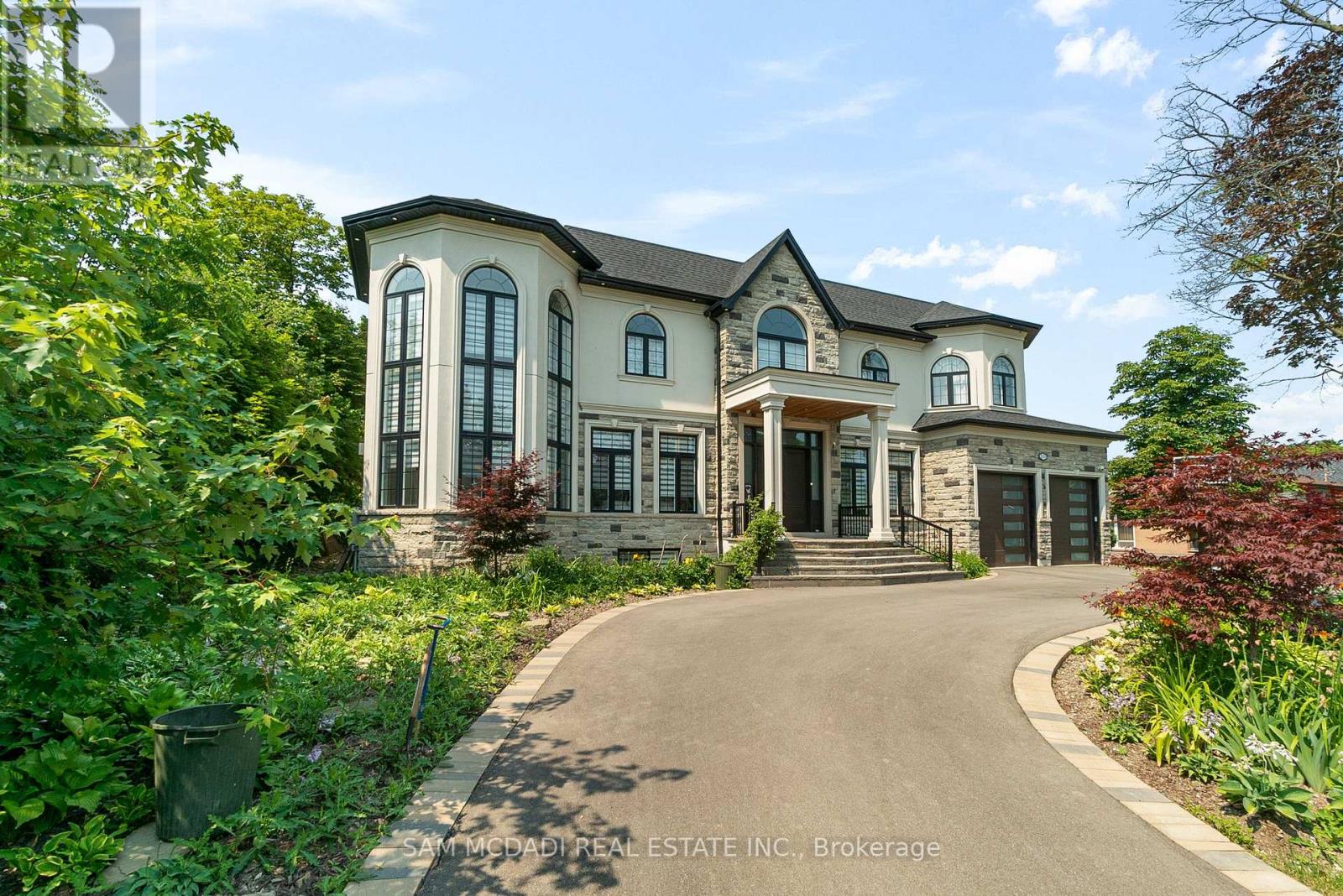 2554 LIRUMA ROAD, Mississauga, Ontario