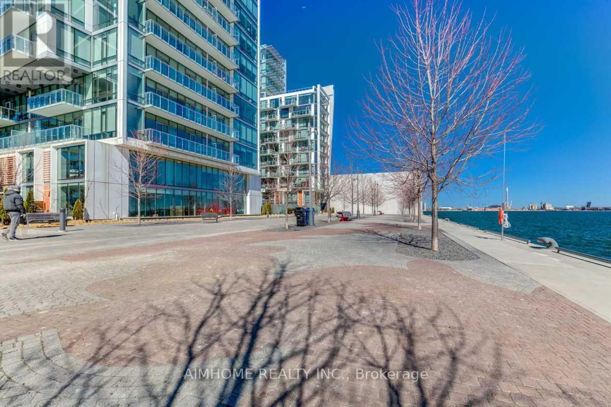 Property at TH 111 - 39 QUEENS QUAY image 2