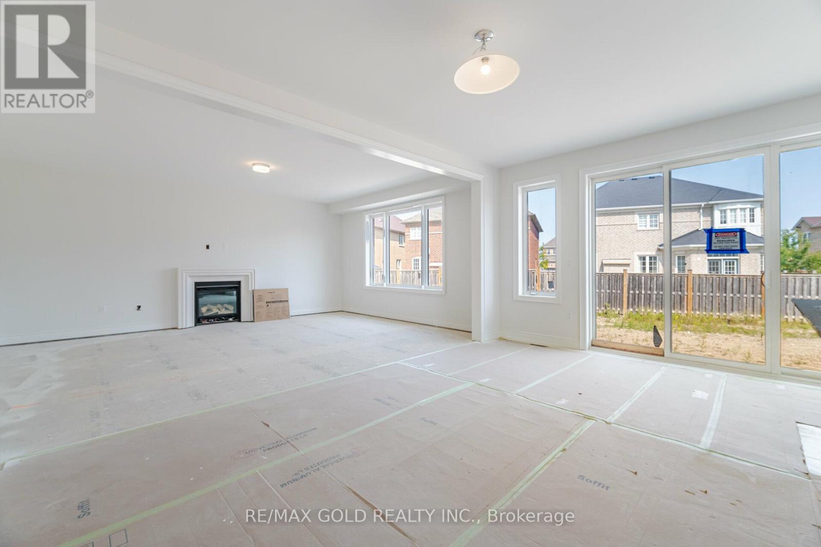 31 Dolomite Drive, Brampton, Ontario  L6P 4R6 - Photo 12 - W12265886
