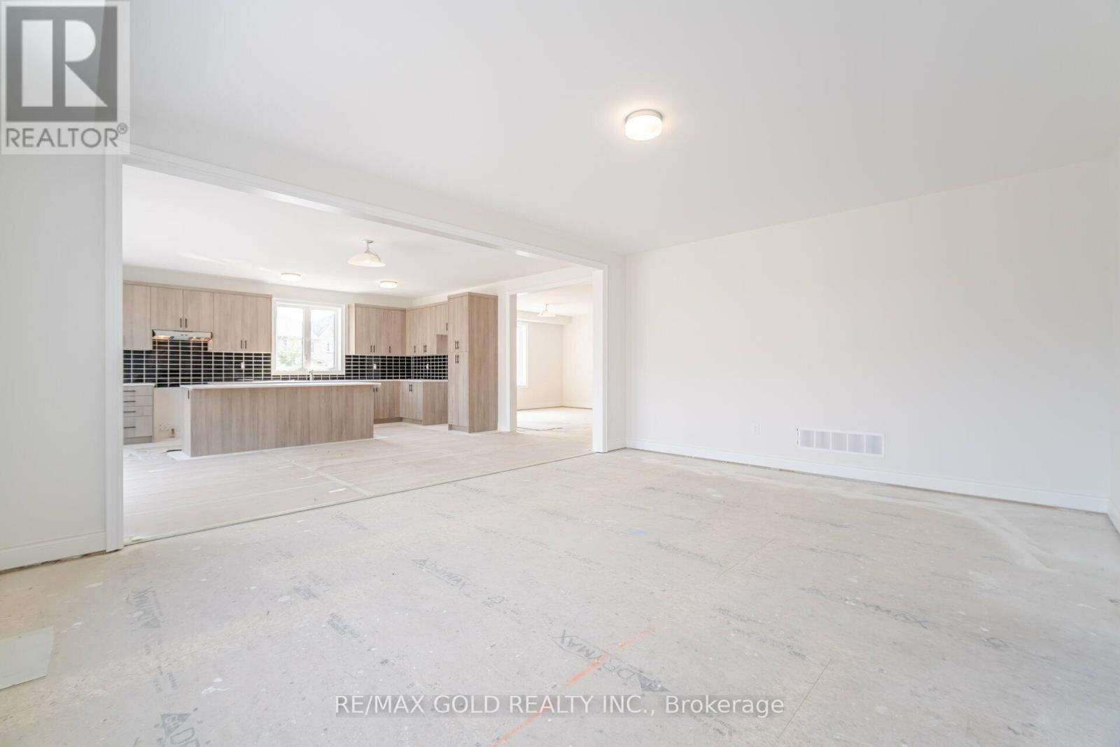 31 Dolomite Drive, Brampton, Ontario  L6P 4R6 - Photo 19 - W12265886