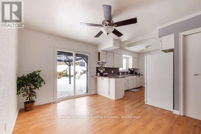 470 7th Street, Hanover, Ontario  N4N 2J4 - Photo 12 - X12265945