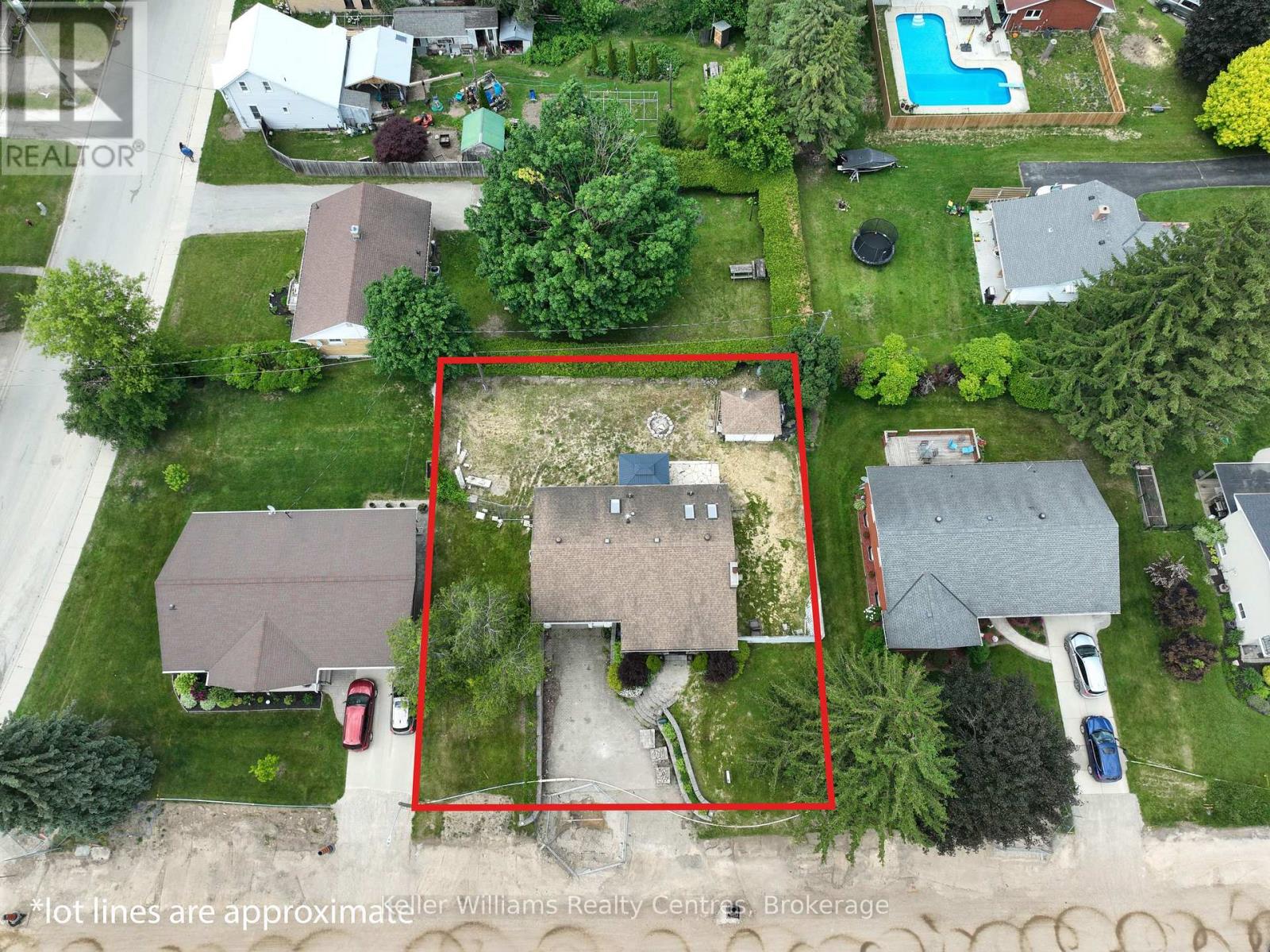 Property at 470 7TH STREET image 3