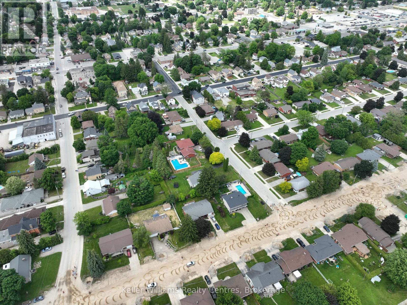 Property at 470 7TH STREET image 5