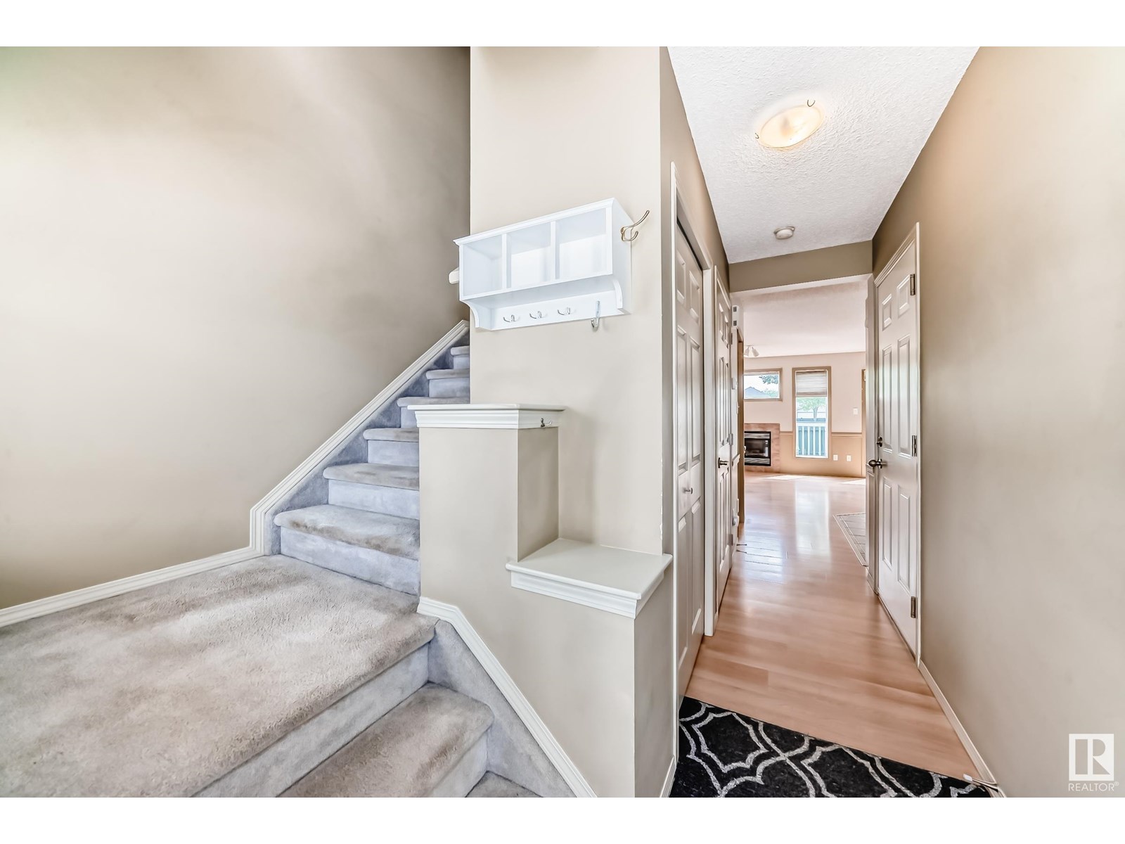 Property at #50 2004 GRANTHAM CO NW image 3