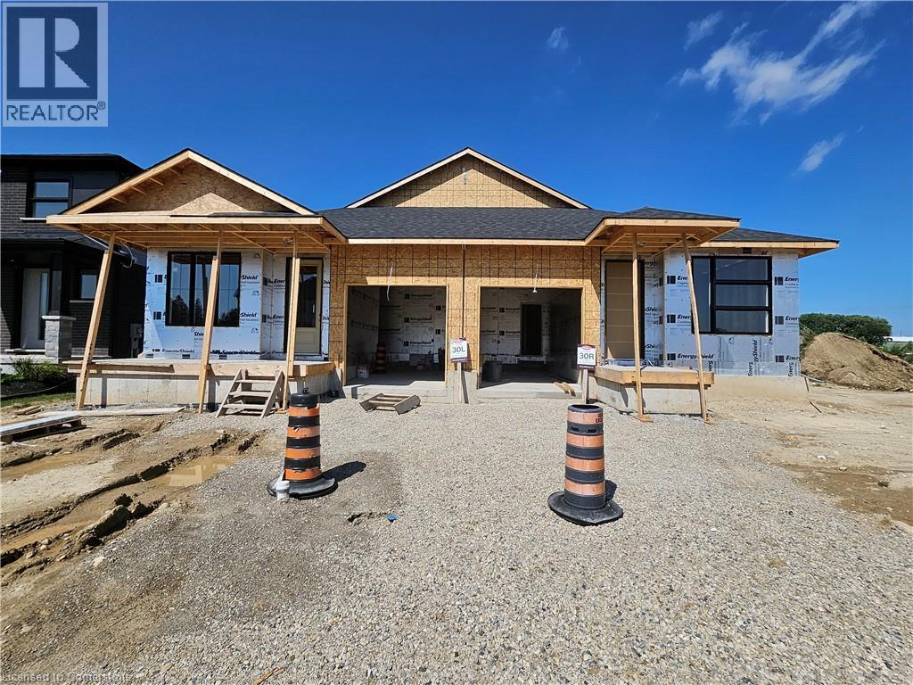 106 Thackeray Way, Harriston, Ontario  N0G 1Z0 - Photo 2 - 40743843