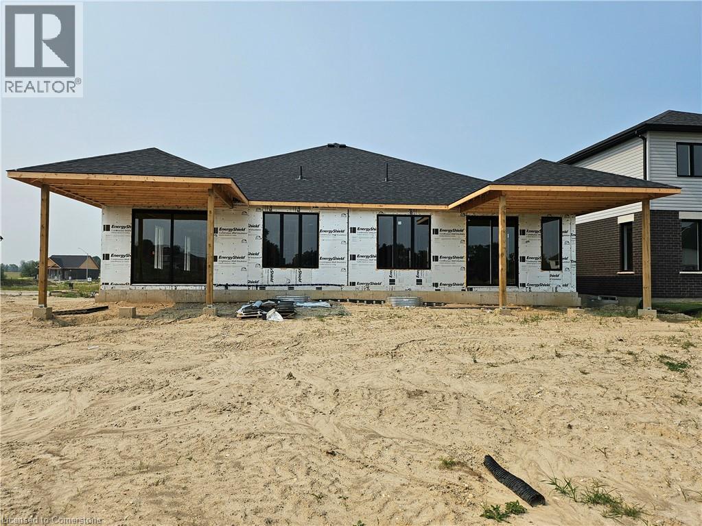 106 Thackeray Way, Harriston, Ontario  N0G 1Z0 - Photo 4 - 40743843