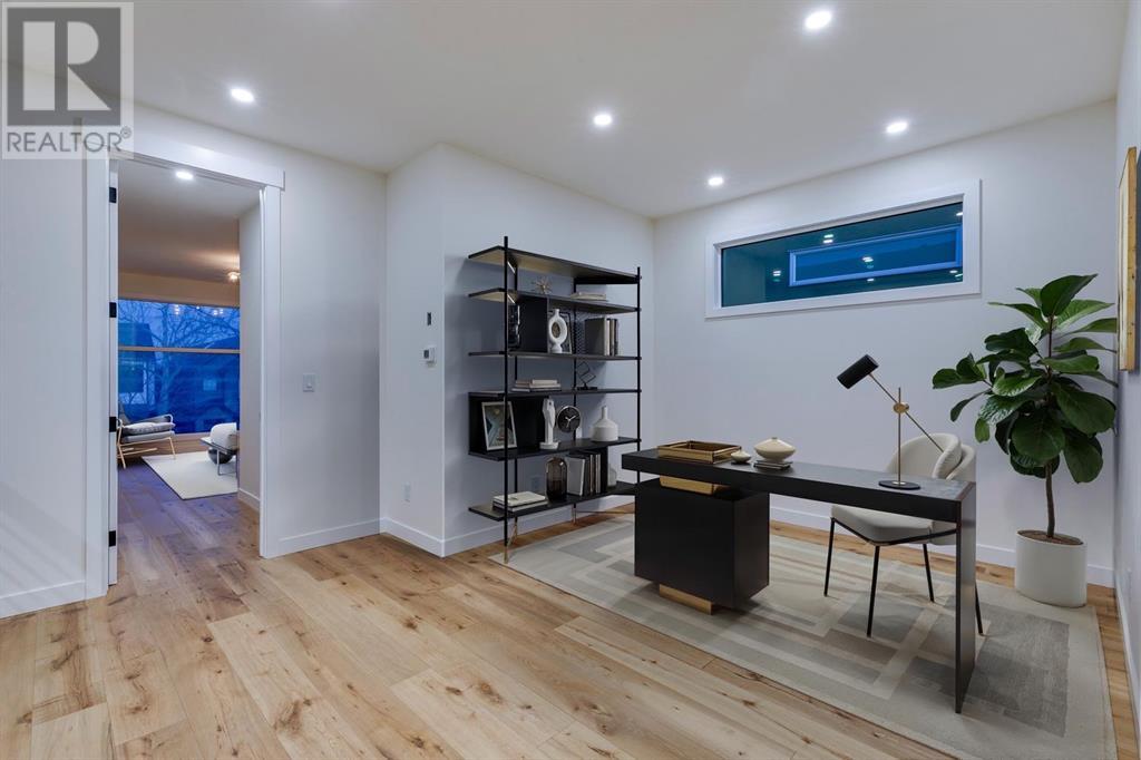 Property at 2633 36 Street SW image 5