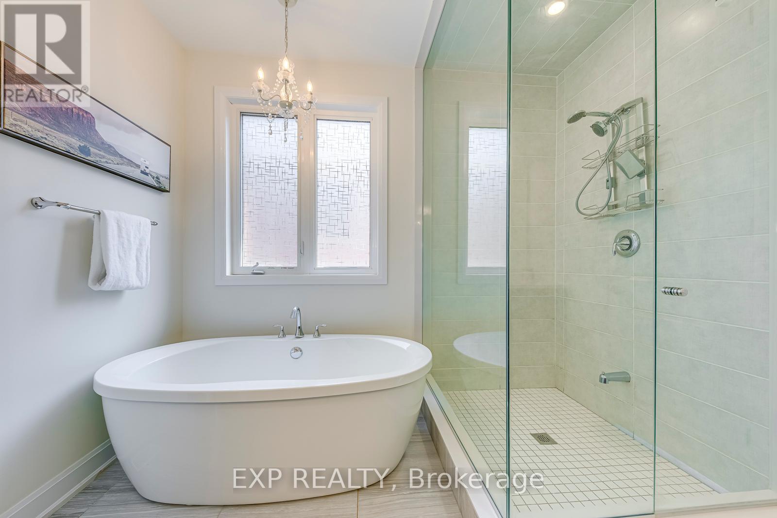 3129 Riverpath Common, Oakville, Ontario  L6M 1P6 - Photo 32 - W12265942