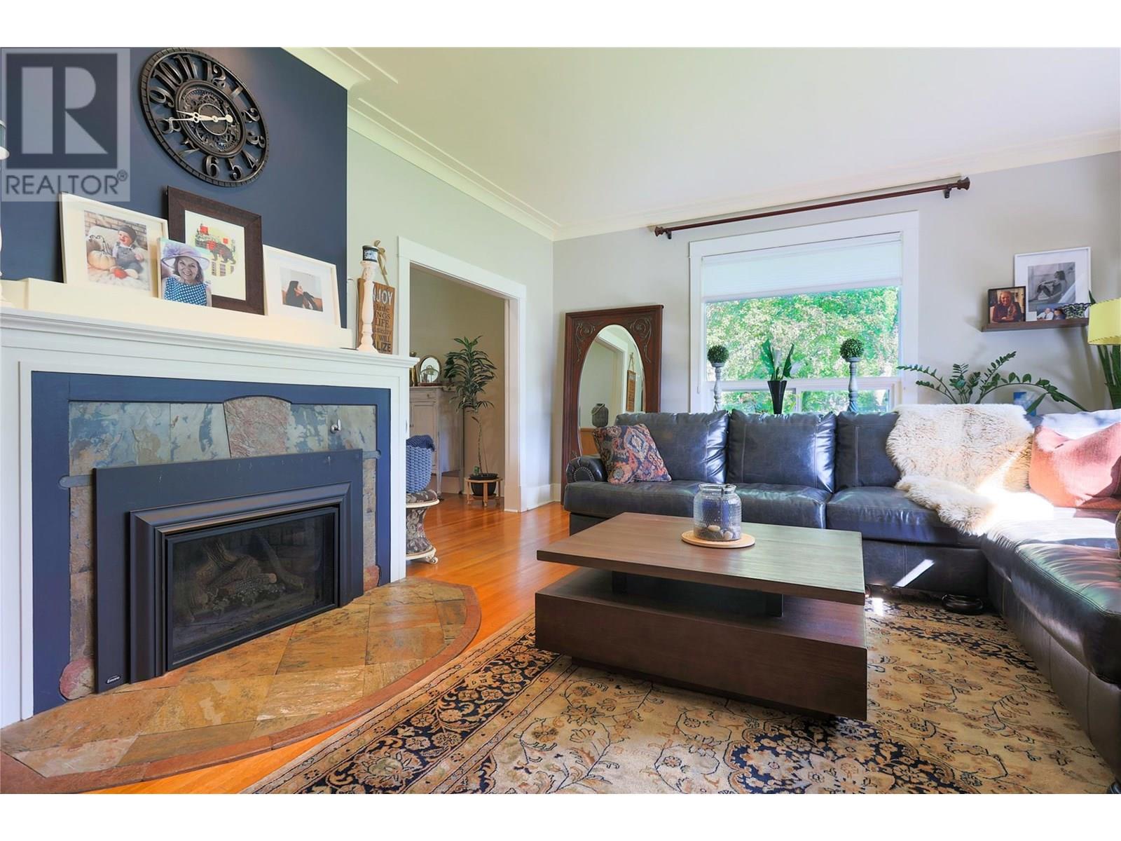 Property at 208 Ritchie Avenue image 2