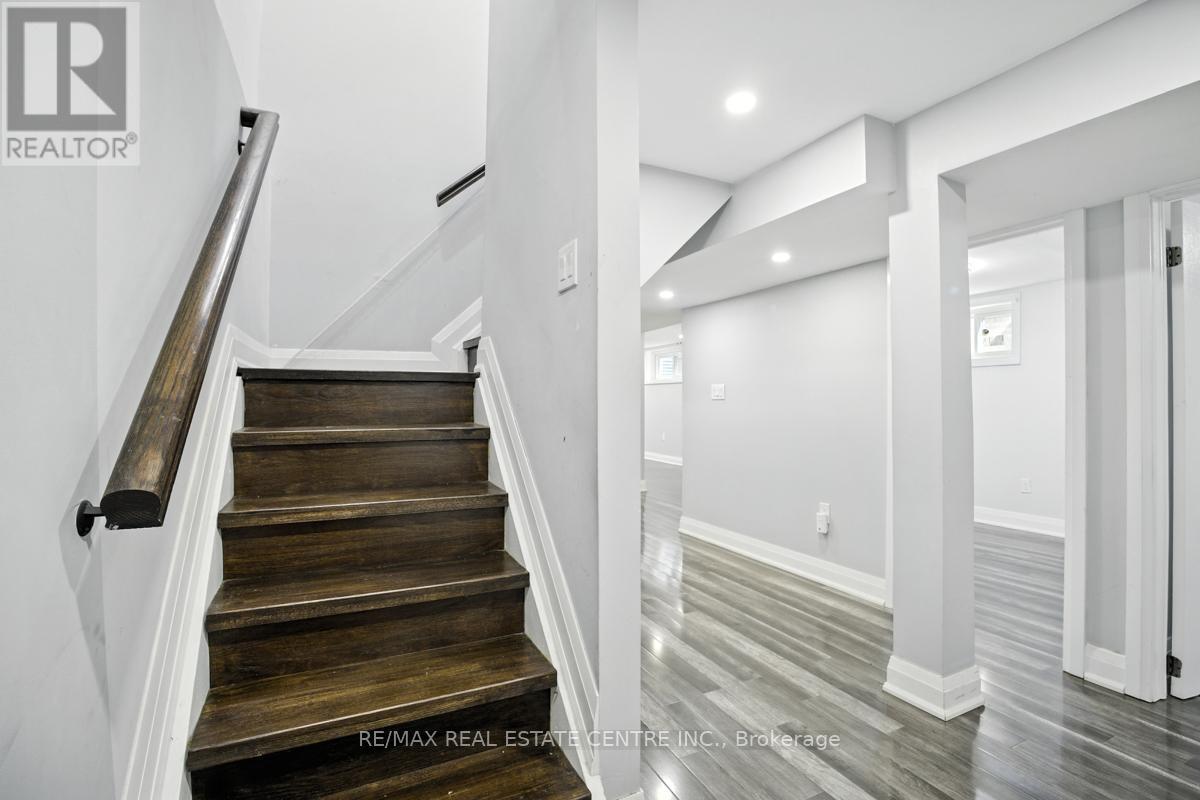 21 Chopin Crescent, Brampton, Ontario  L6Y 2S1 - Photo 25 - W12265267