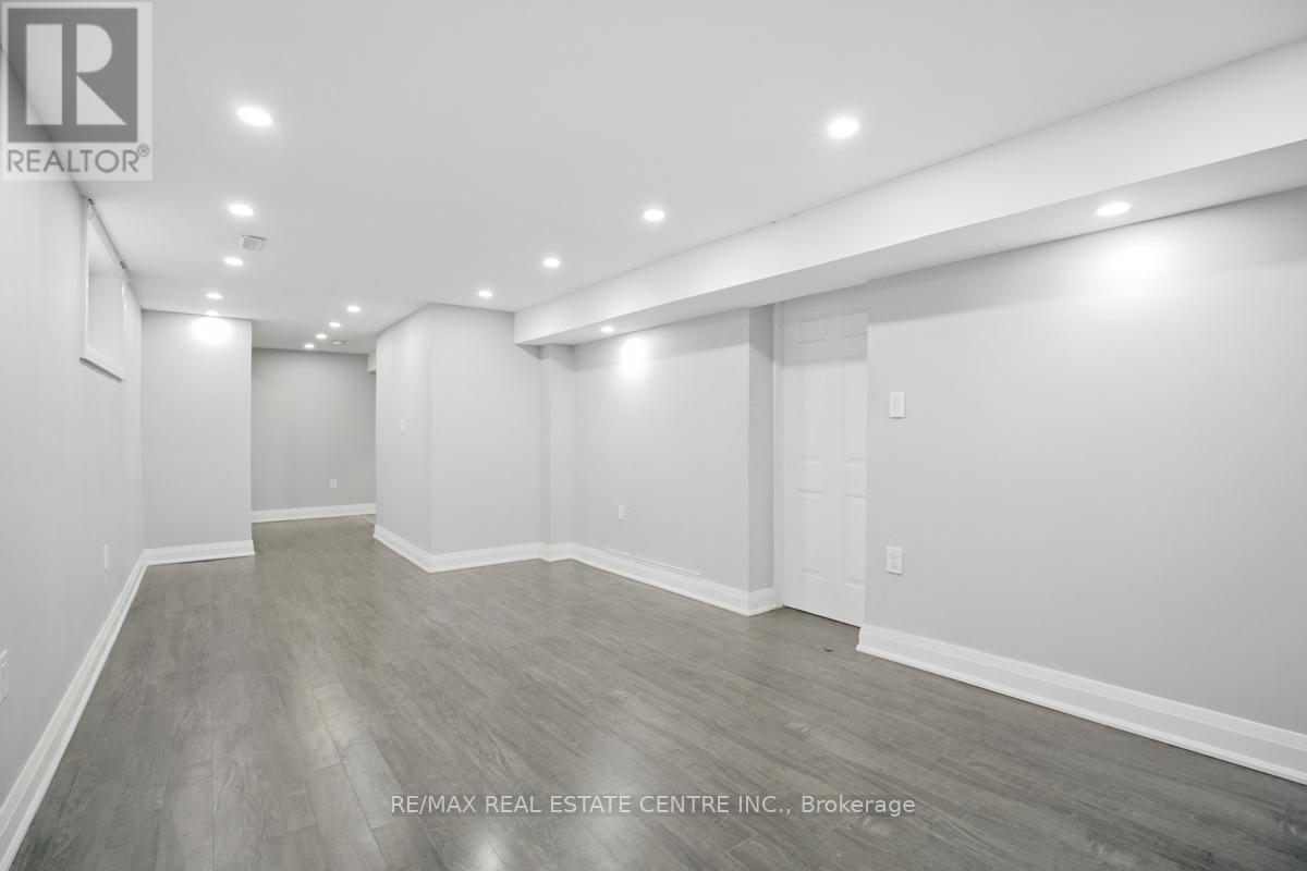 21 Chopin Crescent, Brampton, Ontario  L6Y 2S1 - Photo 32 - W12265267