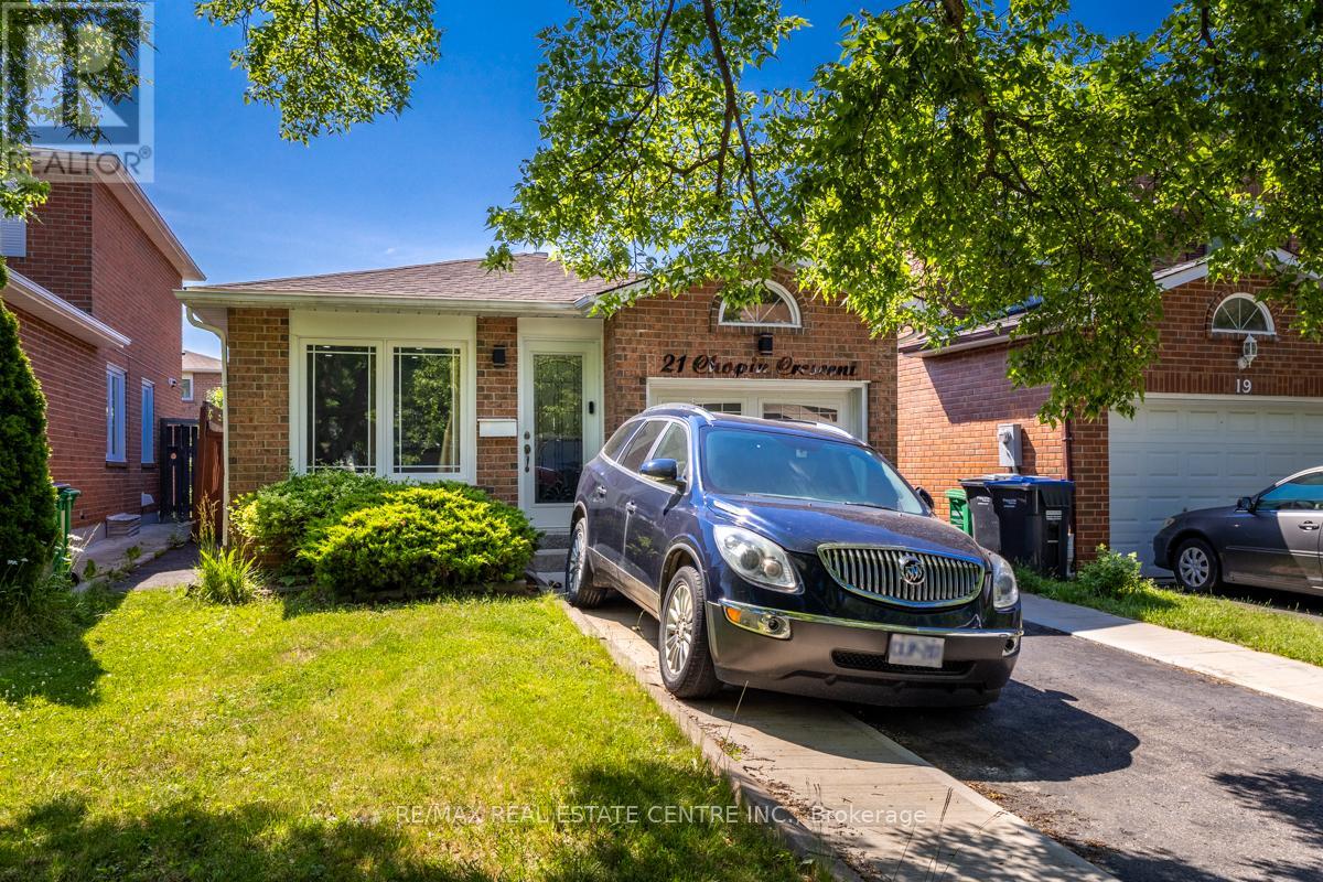 Property at 21 CHOPIN CRESCENT image 3