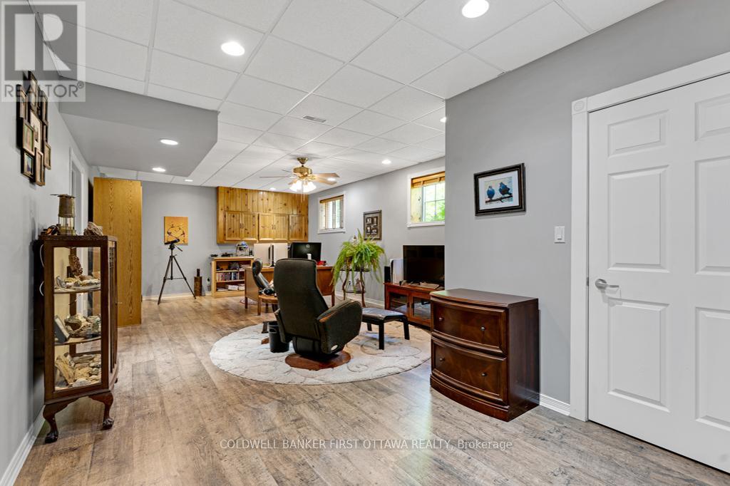 1718 Blue Heron Ridge, Frontenac (Frontenac Centre), Ontario  K0H 1B0 - Photo 33 - X12264867
