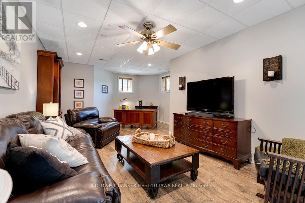 1718 Blue Heron Ridge, Frontenac (Frontenac Centre), Ontario  K0H 1B0 - Photo 30 - X12264867
