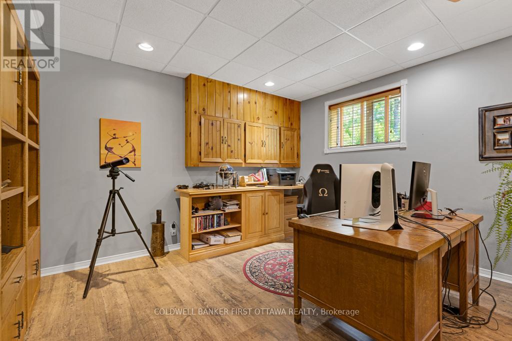1718 Blue Heron Ridge, Frontenac (Frontenac Centre), Ontario  K0H 1B0 - Photo 34 - X12264867