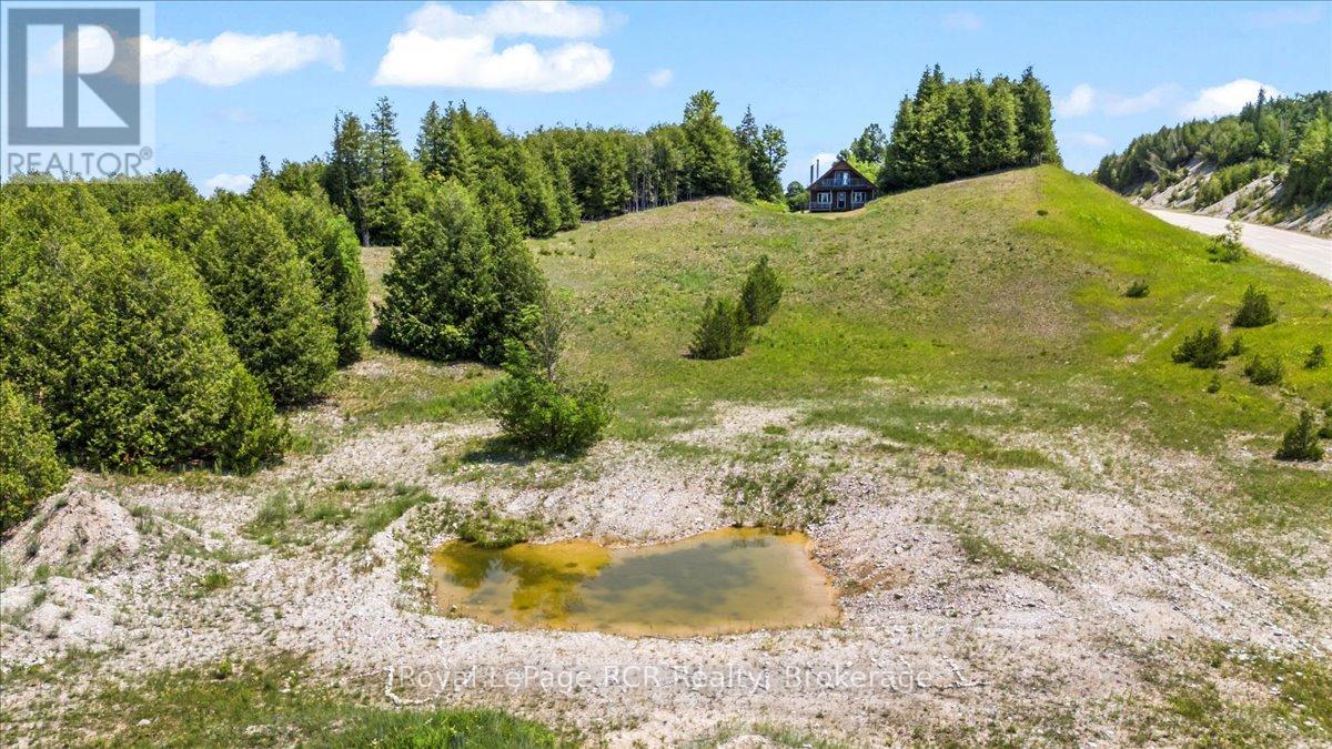 222191 Concession 14, West Grey, Ontario  N0G 2M0 - Photo 38 - X12266020