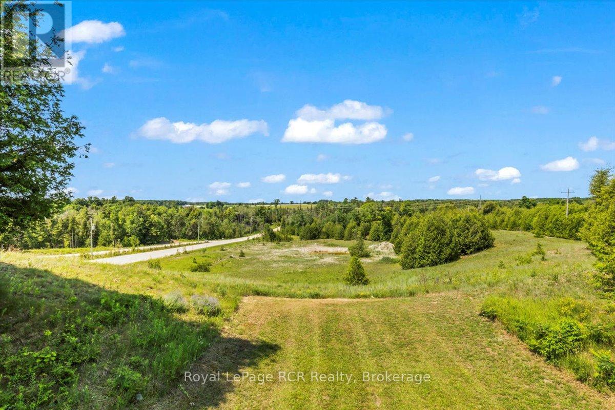 222191 Concession 14, West Grey, Ontario  N0G 2M0 - Photo 39 - X12266020