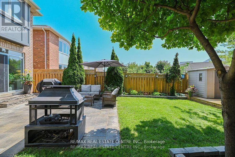 2498 Longridge Crescent, Oakville, Ontario  L6H 6S2 - Photo 37 - W12265987