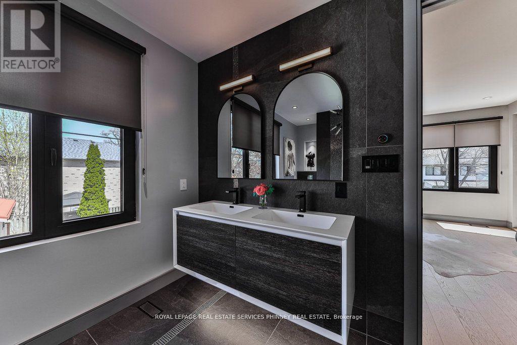 1617 Trotwood Avenue, Mississauga, Ontario  L5G 3Z8 - Photo 17 - W12265999