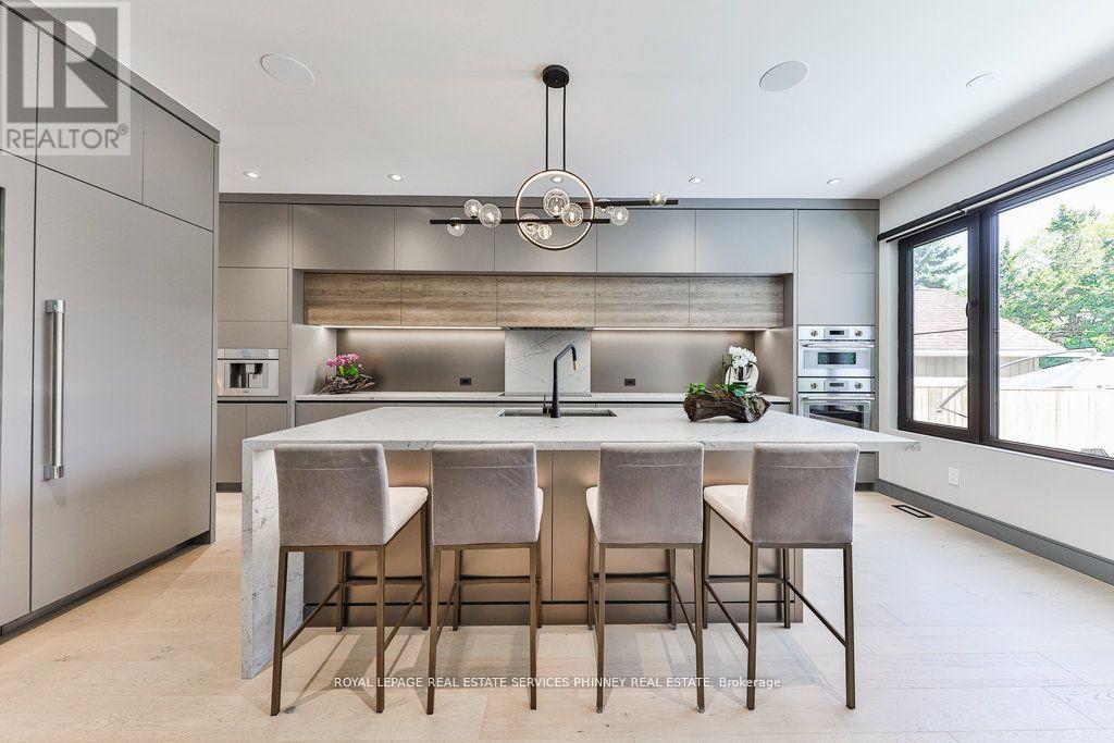 1617 Trotwood Avenue, Mississauga, Ontario  L5G 3Z8 - Photo 6 - W12265999