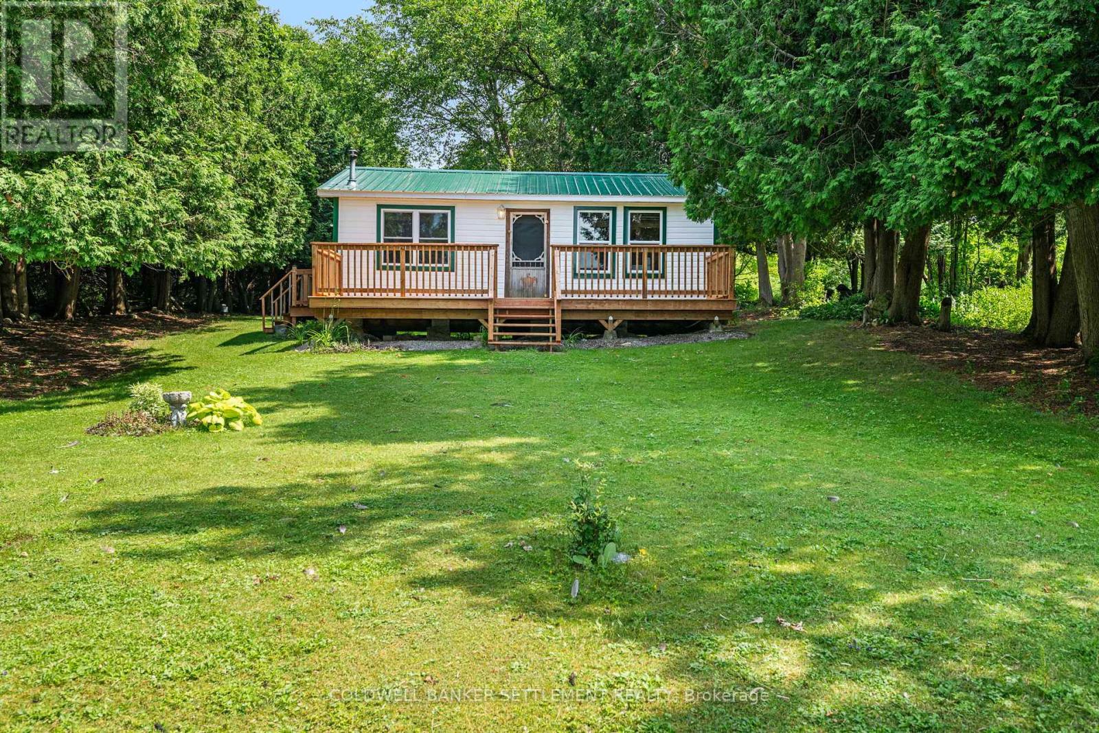 236 Hall's Lane, Tay Valley, Ontario  K7H 3C9 - Photo 13 - X12266054