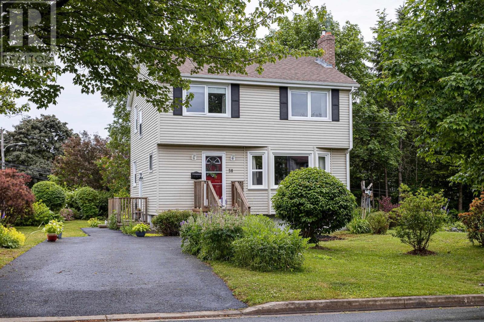 Property at 38 Lawson Avenue image 1