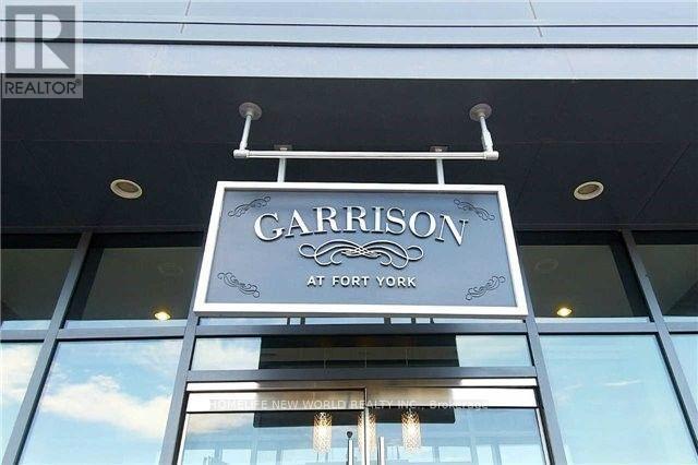 528 - 169 Fort York Boulevard, Toronto, Ontario  M5V 0C8 - Photo 2 - C12266056