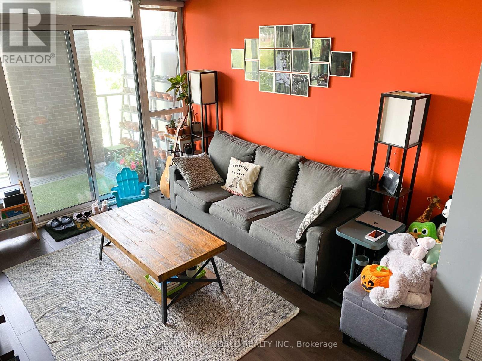 528 - 169 Fort York Boulevard, Toronto, Ontario  M5V 0C8 - Photo 4 - C12266056