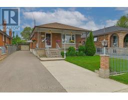 118 NORDIN AVENUE, Toronto, Ontario