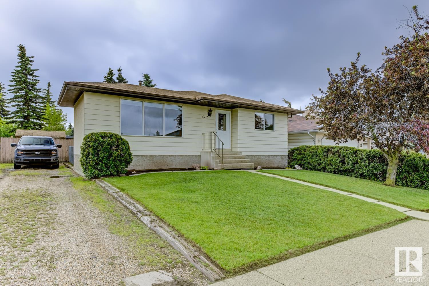 Property at 4711 38A AV NW image 3