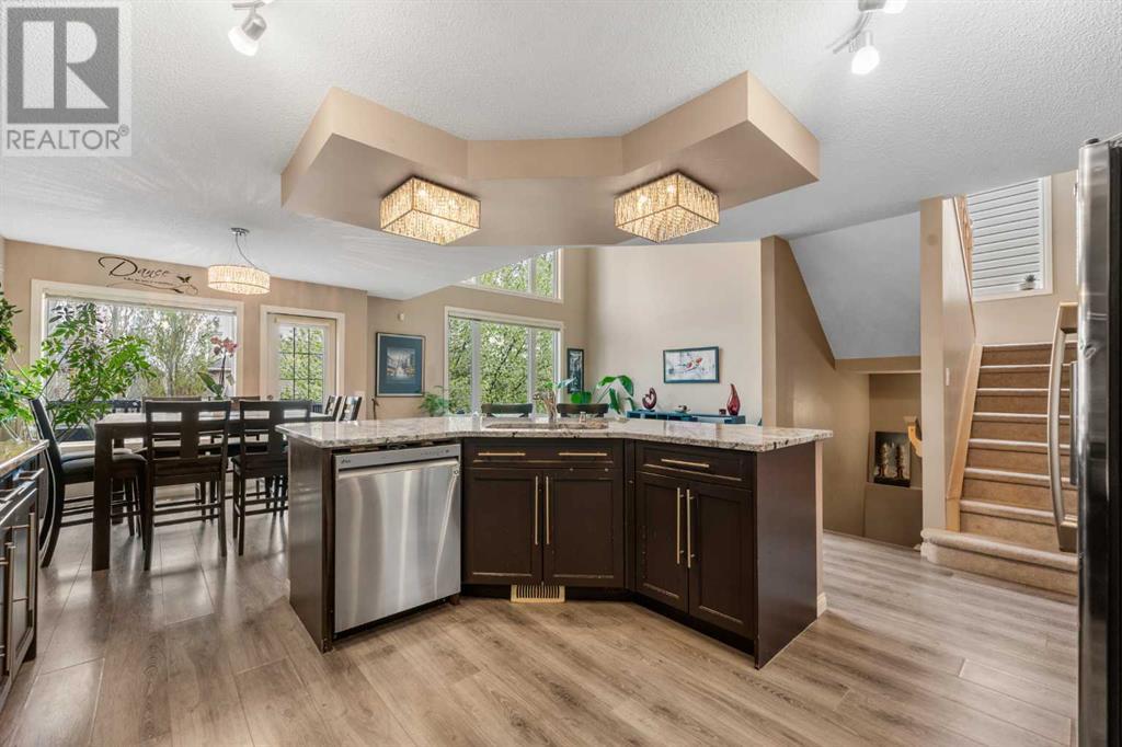 Property at 94 Tuscany Vista Road NW image 3