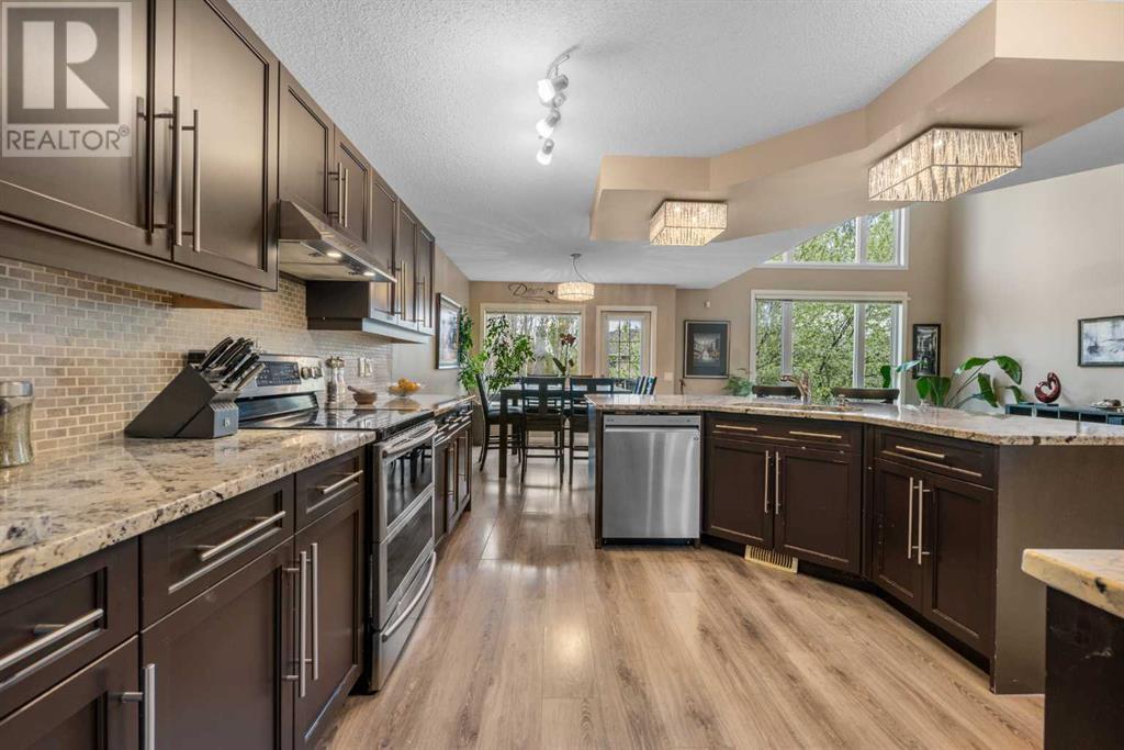 Property at 94 Tuscany Vista Road NW image 5