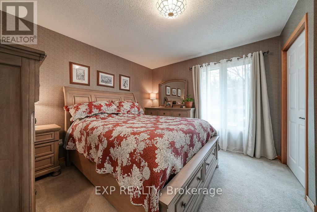 68 Thompson Place, East Zorra-Tavistock, Ontario  N0J 1M0 - Photo 28 - X12264848