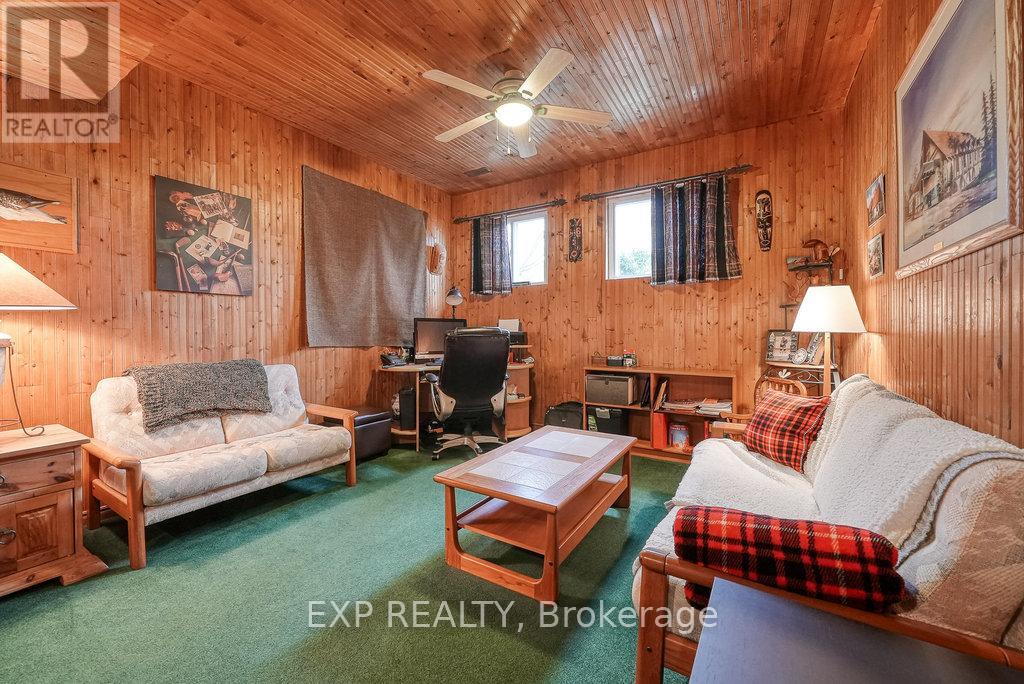68 Thompson Place, East Zorra-Tavistock, Ontario  N0J 1M0 - Photo 37 - X12264848