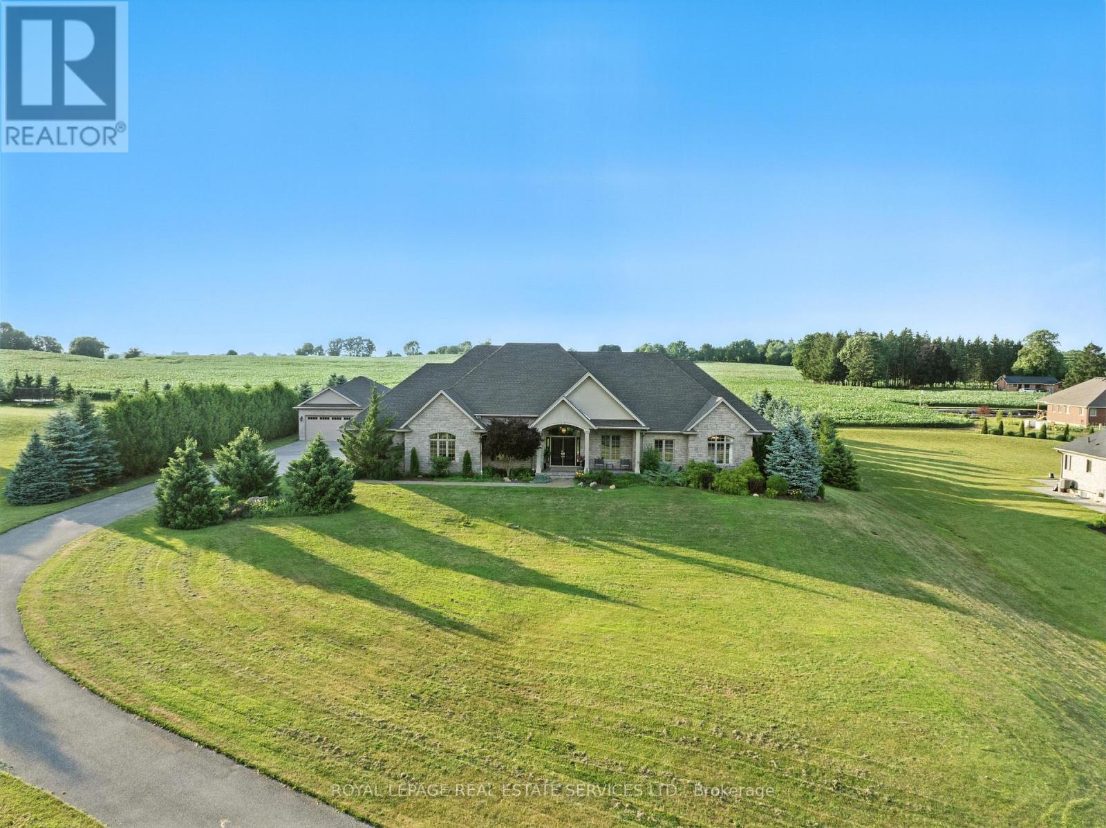391 Robinson Road, Brantford, Ontario  N3R 0B8 - Photo 6 - X12264437